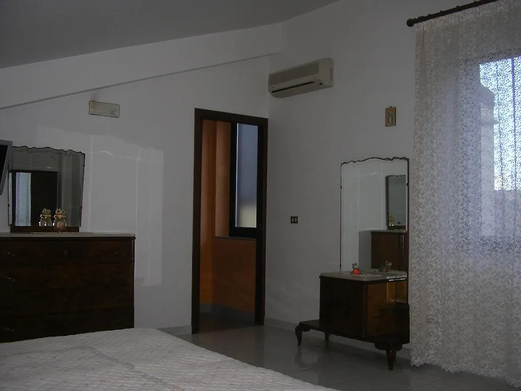 Ferienwohnung Terrazza Sul Mare Gioiosa Marea 0*,  Italien